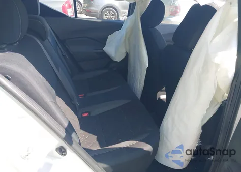 2019 Nissan Kicks S z USA, uszkodzony, nr VIN 3N1CP5CU1KL549154